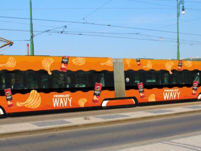Reklamní plocha na tramvaji